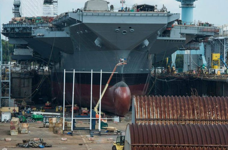 Hãng thông tấn này cho rằng, về cơ bản siêu tàu sân bay USS Gerald R.Ford (CVN-78) đang trong giai đoạn hoàn thiện, có thể sớm hạ thủy trong thời gian tới.